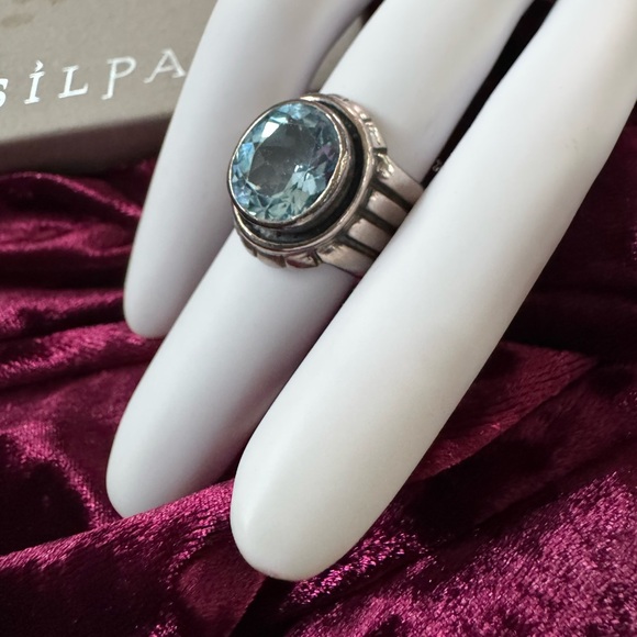 Silpada R0902 5 1/2 Carat Faceted Blue Topaz Sterling Silver Ring. EUC Size 5 - Picture 1 of 7